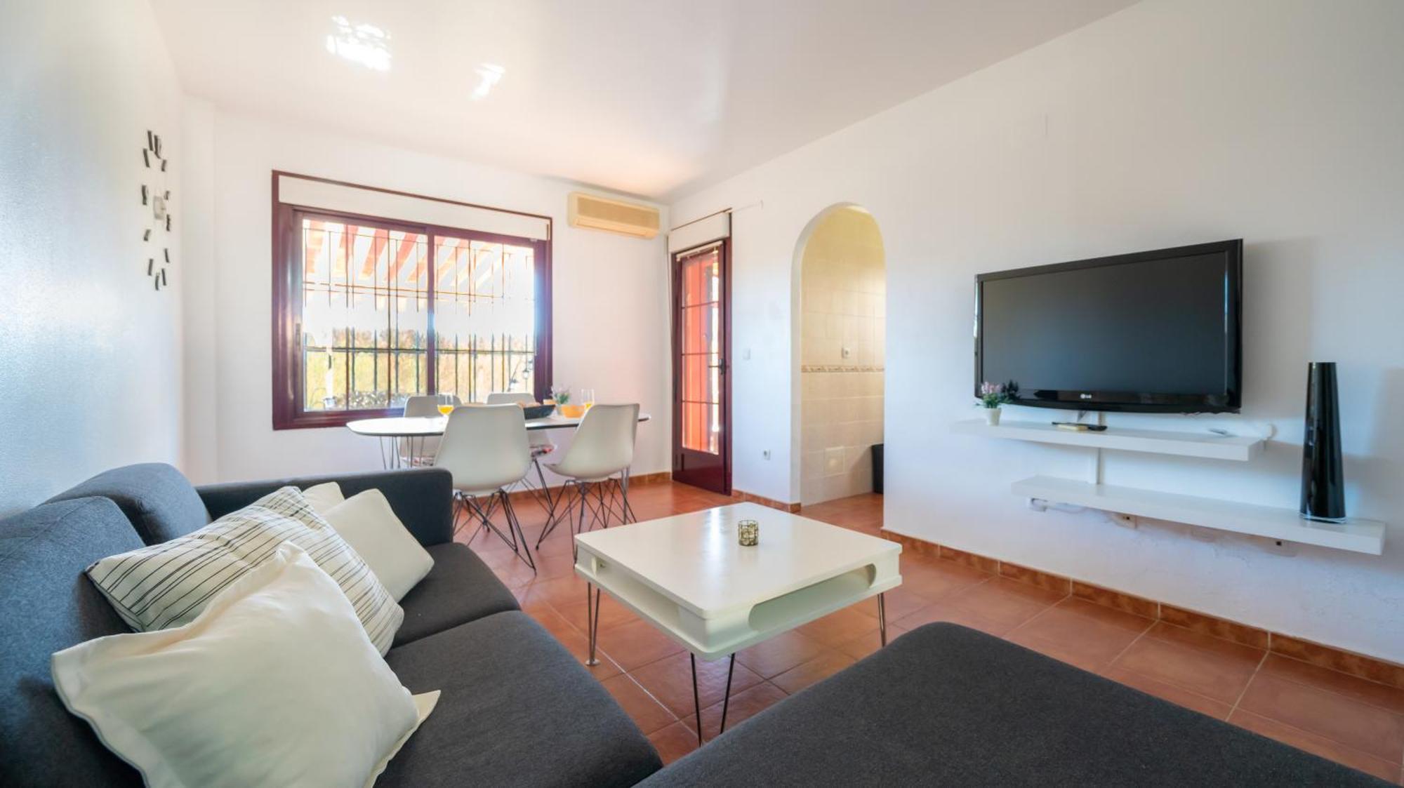 Club Salino Hideaway-Your Peaceful Retreat With Pool In 또레비에하 외부 사진