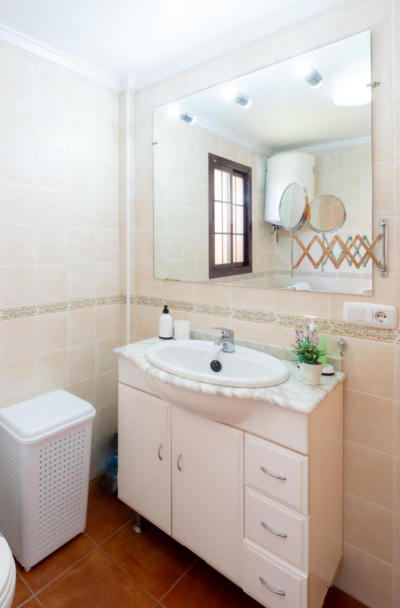 Club Salino Hideaway-Your Peaceful Retreat With Pool In 또레비에하 외부 사진